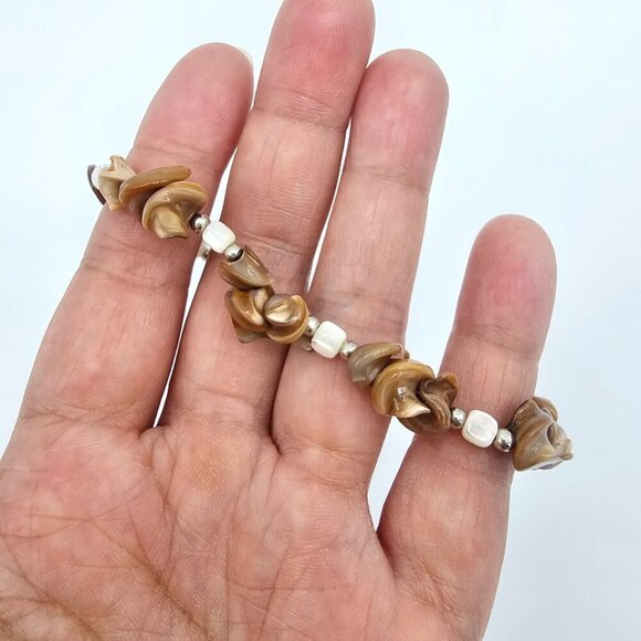 Vintage Puka Shell Bracelet 7" | Handmade - Picture 11 of 13